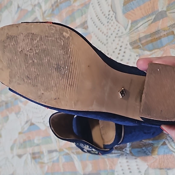 Nanette Lepore Marsha Embroidered Mule Heels,size 7.5 ,blue velvet ♥️ - Picture 7 of 17